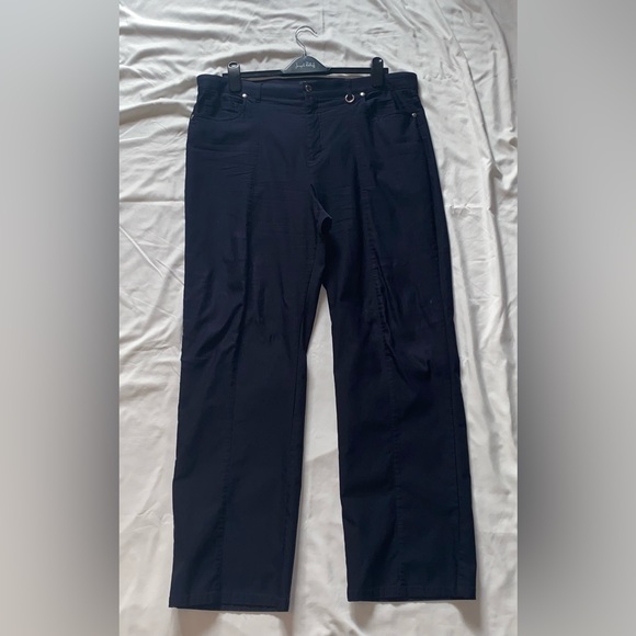 Dark Blue/ Black Jeans - Picture 1 of 6